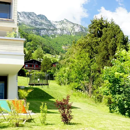 Bijou Am Bach * Amden